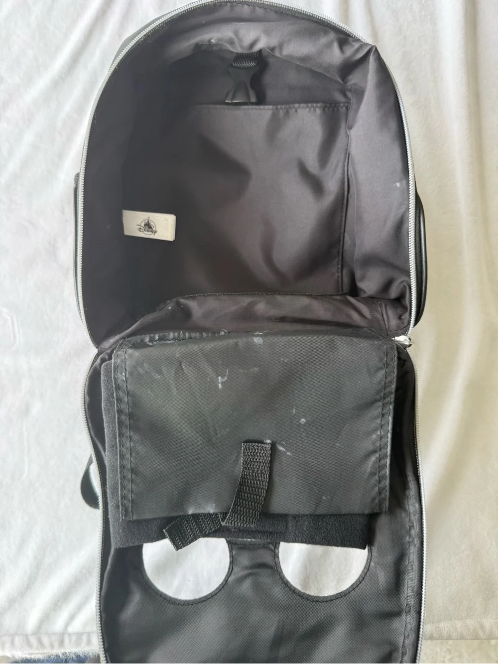 Disney pin trading display backpack bag w Mickey Mouse design